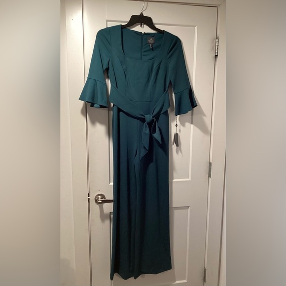 NWT Adrianna‎ Papell Size 2 Knit Crepe Tie Front Jumpsuit Hunter - Picture 2 of 7
